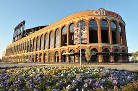 Citifield Flower Beds Baseball And Flowers 3 New York Mets Stadium New York City New York Mets Baseball