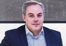 La historia de la extorsión del presidente de la CNBV a Grupo Televisa y el  rol de Aristegui