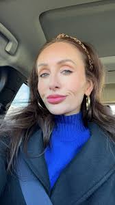 This is NOT a heatless curls tutorial 😃