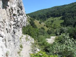 Căi de acces rutiere centrul național de informare și promovare. Obiective Turistice In Caras Severin 10 Locuri De Pus In Bagajul De Vacanta