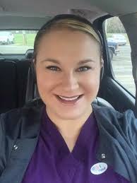 Ashley Ross entertained voters at Elzie Odom Rec Center today too!