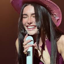 her music is the shoulder that i cry on, that helps me whenver i feel alone 