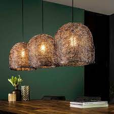 Pour un effet transparent intéressant, optez pour du papier de riz. Suspension Design 3 Abat Jours En Fil De Fer