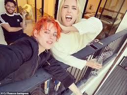 Some people know that they like grilled cheese and they'll eat it every day for the rest of their lives. Kristen Stewart S Vibrant New Hair Color Unveiled Readsector