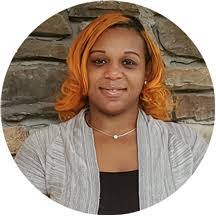 Tia Gross's Instagram, Twitter & Facebook