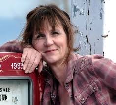 Amazon.com: A Montana Christmas Homecoming: A Small-Town Holiday Romance  (Big Sky, Small Town Book 1) eBook : Watt, Jeannie : Kindle Store