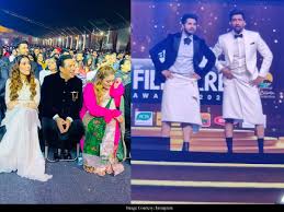 #2020_hindi_full_comedy_movie hindi movie full comedy govinda kader khan 2020 super hit movie. Govinda Joins Varun Dhawan In An Impromptu Antakshari At The 65th Amazon Filmfare Awards 2020 Hindi Movie News Times Of India
