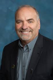 December 23, 1999--James Neubauer Offered City Administrator  Position--(Diane Boit, Mandan News) The Mandan City Commission has voted to  offer the City Administrator position to James Neubauer who currently is  the supervisor