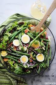 Green Bean And Egg Salad With Garlic Parmesan Vinaigrette A Simple Salad Of Green Beans Eggs And Vinaigrette Recipes Dinner Menu Recipes Green Bean Recipes