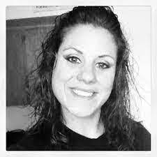 Amanda Drotar's Instagram, Twitter & Facebook