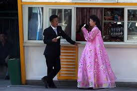 Só não é possível viajar de forma independente. Como Chegar A Coreia Do Norte E Qual A Melhor Epoca Para Visitar O Pais 20 12 2018 Turismo Folha