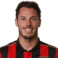 Maximillian James Aarons vs Adam Smith