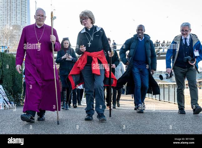 London a pilgrimage hi-res stock photography and images - Alamy