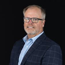 Dean Carr's Instagram, Twitter & Facebook