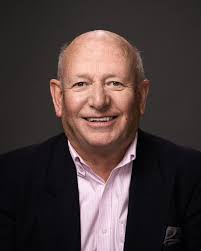 Our People — AZOROM