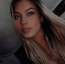 Jenna Oconnor's Instagram, Twitter & Facebook