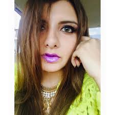 No tenemos que derrumbar nuestros sueños, hay que derrumbar las barreras  que nos impiden cumplirlos. Buena semana amig@s! ⭐️