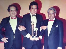 Gargantuan Prominency Arias Rajesh Khanna Laxmikant Pyarelal Laxmikant Pyarelal Achala sachdev, manmohan, padma khanna and others. gargantuan prominency arias rajesh