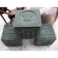 Savon De Marseille Veritable Cube De 400 G Vert Huile D Olive Fabrique Dans La Cite Phoceenne