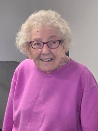 💃🎉 Happy Birthday to our amazing Rose — tapping her way to 102! 🎉💃 Rose  is celebrating her 102nd birthday doing what she loves — tap dancing! She's  part of our wonderful