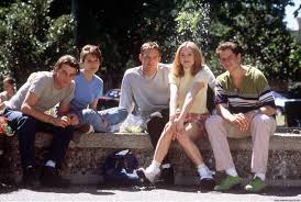 Scream is a 1996 american meta slasher film directed by wes craven and written by kevin williamson. Full Scream Cast Scream Wiki Fandom