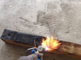 Zugesagte Holzbalken Kohlen Regalwand Holzbalken Holz
