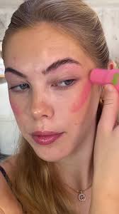 Trying @glow hub beauty NXT GEN range 💖🌺👄💄🍓