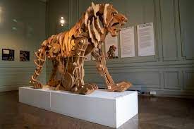Find the perfect leonardo da vinci stock photos and editorial news pictures from getty images. Leonardo Da Vinci S Mechanical Lion Goes On Display In Paris