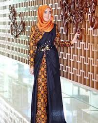 Yuk simak berbagai rekomendasi model baju gamis modern dan kekinian berikut ini agar bisa menjadi inspirasi kamu untuk tampil makin cantik dan kekinian. 53 Desain Baju Gamis Ideas In 2021 Model Gamis Muslimah Dress Muslimah Fashion