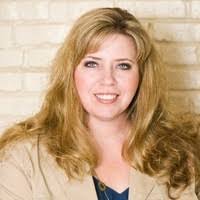 Tina Robison's Instagram, Twitter & Facebook