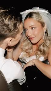 Marisa Meyer (marisaaniicole)