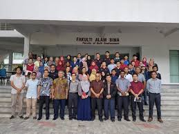 The kuala lumpur city hall (malay: Jabatan Perancangan Bandar Dbkl Menyediakan Pelaksanaan Sistem Pemantauan Bandar Selamat Spbs Mpsj Di Bawah Kelolaan Unit Khas Nkra Bandar Selamat Jabatan Perancangan Bandar Dan Desa Semenanjung Malaysia