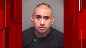 Man arrested after pointing gun at 2 people during robbery, San Antonio  police say