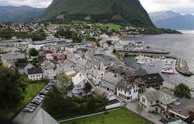 Tråante), er en bykommune i trøndelag, og den tredje mest folkerike kommunen i norge (etter oslo og bergen) med 207 595 innbyggere per 1. Kommunestyremote 17 Desember Volda Kommune
