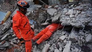 Terremoto en méxico | el terremoto se produjo a las 20.47 hora local (01.47 gmt), con el epicentro a 11 kilómetros al suroeste de acapulco, . Terremoto Mexico Recorrido Por La Ciudad De Mexico En El Epicentro Del Terremoto