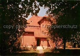 Das haus der stille ist ein buddhistisches meditationszentrum, in dem seit mehr als 50 jahren kurse stattfinden. Ak Ansichtskarte Roseburg Roseburg Haus Der Stille Meditationszentrum Roseburg Roseburg Nr Kr40455 Oldthing Ansichtskarten Schleswig Holstein
