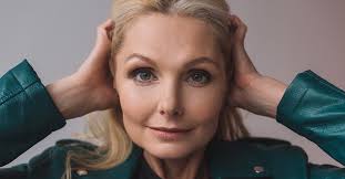 The Best Wig Styles You Can Wear Up