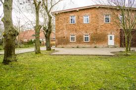 Dafür spricht schon allein das dichte netz an betreuungsangeboten für die kleinsten. Traumhaftes Anwesen Auf Rugen In Poppelvitz Hochzeitslocation In Altefahr Deutschland