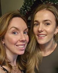 Laura Kell (@lauraandreakell) • Instagram photos and videos