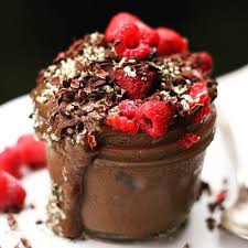 Post Work Out Bliss Bomb Made With Chocolate Ka Chava Bananas And Raspberries By Jeweliiaa Chocolate Banana How To Eat Better Raspberry