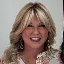 Couldn't be more thankful to be a part of the DrHorton Tampa family and  this Tampa community of Real Estate Professionals 🏡🙏🏻 always here to  serve!