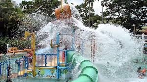 Berkumpul bersama keluarga sambil wisata di puncak bogor. Libur Lebaran Warga Luar Daerah Dilarang Ke Tempat Wisata Di Kota Bogor Travel Tempo Co