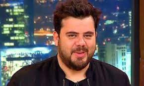 Jun 03, 2021 · berfu ve eser yenenler çifti, eylül ayına kadar alaçatı'da kalacakları evlerine yerleşti. Eser Yenenler Hastaneye Kaldirildi Tele1