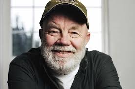 Megan Downs (@megluvskitties)