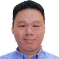 Kim Boon's Instagram, Twitter & Facebook