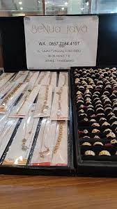 Gaji di toko emas gadjah toko emas gadjah perhiasan emas gold jewelry namaku hardi usiaku 22 tahun sudah bekerja di salah satu perusahaan swasta tinggi 170 rachealx loam from lookaside.fbsbx.com harga emas di toko emas gadjah senin (10/5/2021) dijual mulai harga rp 340.000 per gram. Toko Mas Benua Jaya å¸–å­ Facebook