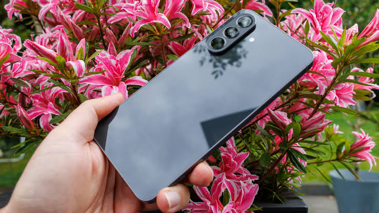 Loads of innovations in the premium mid-range - Samsung Galaxy A56 5G review  - Notebookcheck Review