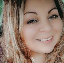 Karen Dussault's Instagram, Twitter & Facebook