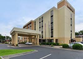 Our quaint, coastal town with plenty of southern charm will make you feel at home in no time! Comfort Inn Elizabeth City Near University Hotel Book Now