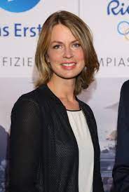 Nach der pressekonferenz hatte ich zeit, mit ihr zu am 12. Bild Zu Jessy Wellmer Folgt Auf Beckmann Moderiert Ard Sportschau Bild 1 Von 1 Faz